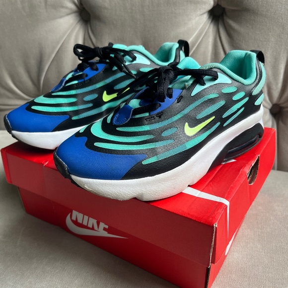 Nike Other - Nike Pegasus ‘92 lite